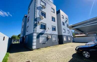 Imagem: O apartamento possui 3 Dormitórios, 1 Banheiro, 1 Vaga na garagem