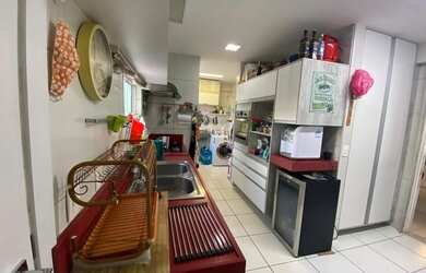 Imagem: O apartamento possui 3 Dormitórios, 4 Banheiros, 3 Vagas na