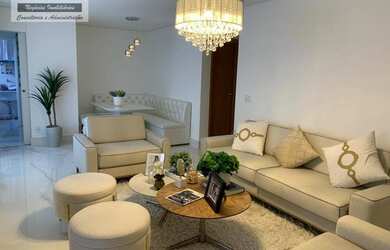 Imagem: O apartamento possui 2 Dormitórios, 2 Banheiros, 2 Vagas na