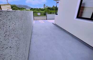 Imagem 3: Casa unifamiliar em obras no padrão das fotos em São José