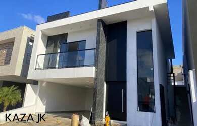 Imagem: A casa em condomínio possui 3 Dormitórios, 4 Banheiros, 4