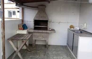 Imagem: A casa possui 3 Dormitórios, 3 Banheiros, 1 Vaga na garagem