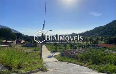 Imagem: O terreno possui 300m² de Área e está localizado em Campo