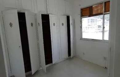 Imagem: O apartamento possui 1 Dormitório, 1 Banheiro e 44m² de Área