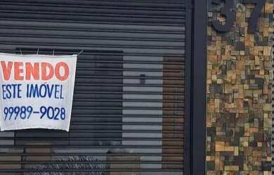 Imagem: A casa possui 3 Dormitórios, 3 Banheiros, 1 Vaga na garagem