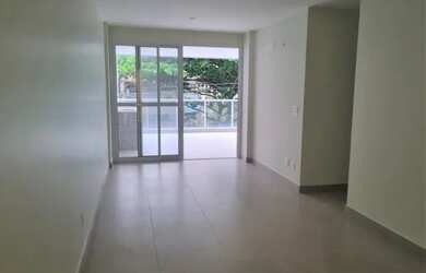 Imagem: O apartamento possui 3 Dormitórios, 2 Banheiros, 2 Vagas na