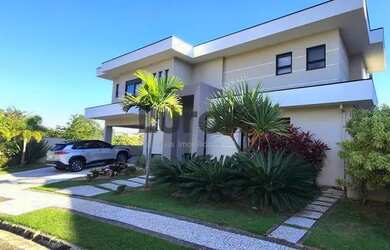 Imagem: A casa em condomínio possui 3 Dormitórios, 5 Banheiros, 4