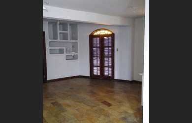 Imagem 12: Aluga-se Casa Colonial Excel Preço Pq. Rosário