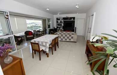 Imagem: O apartamento possui 3 Dormitórios, 4 Banheiros, 2 Vagas na