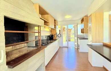 Imagem 5: Casa com piscina e 03 dormitórios sendo 02 suítes à venda na Praia...