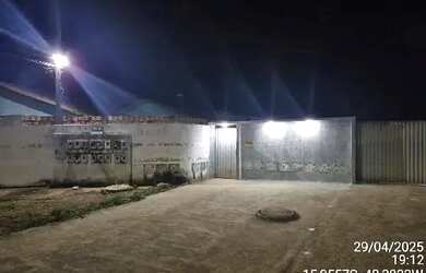 Imagem: A casa possui 2 Dormitórios, 1 Banheiro e 197m² de Área e