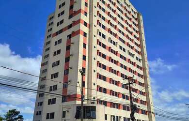 Imagem: O apartamento possui 1 Dormitório, 1 Banheiro, 1 Vaga na garagem