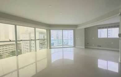 Imagem 10: INCRÍVEL Apto no Centro de BC. 3 suítes, 3 wc, 3 vagas. 143 metros privativos