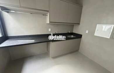 Imagem 7: Casa residencial em condomínio disponível para locação e venda no...