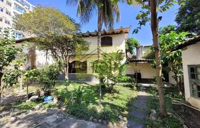 Imagem: O terreno possui 890m² de Área e está localizado em Jacarepaguá