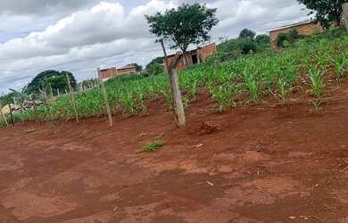 Imagem: O terreno possui 1015-0m² de Área e está localizado em Setor