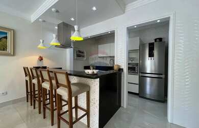 Imagem 14: Lindo Sobrado no Coração de Caiobá Praia Brava