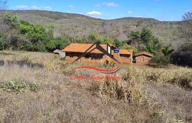 Imagem: A fazenda possui 30.000m² de Área e está localizado em Senador