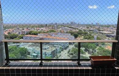 Imagem: O apartamento possui 3 Dormitórios, 2 Banheiros, 68m² de Área