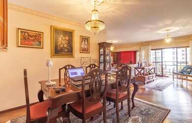 Imagem: O apartamento possui 3 Dormitórios, 4 Banheiros, 3 Vagas na