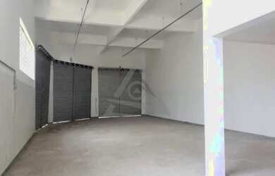 Imagem: O depósito possui 250m² de Área e está localizado em Jardim