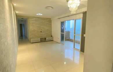 Imagem: O apartamento possui 3 Dormitórios, 3 Banheiros, 2 Vagas na