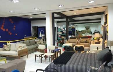 Imagem: O depósito possui 450m² de Área e está localizado em Pinheiros