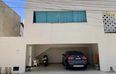 Imagem: A casa em condomínio possui 3 Dormitórios, 2 Banheiros, 2