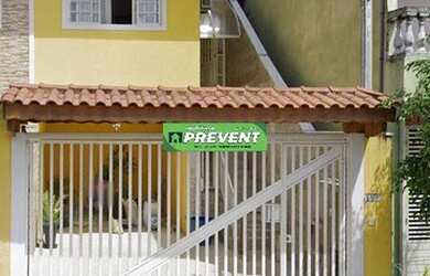 Imagem: A casa possui 2 Dormitórios, 1 Banheiro, 3 Vagas na garagem