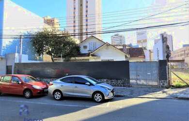 Imagem: O terreno possui 632m² de Área e está localizado em Centro