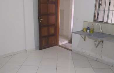 Imagem 1: Entrada Individual. Quarto e Cozinha. Aceita Depósito