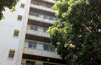 Imagem: O apartamento na cobertura possui 4 Dormitórios, 5 Banheiros