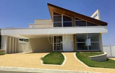 Imagem: A casa em condomínio possui 4 Dormitórios, 5 Banheiros, 5