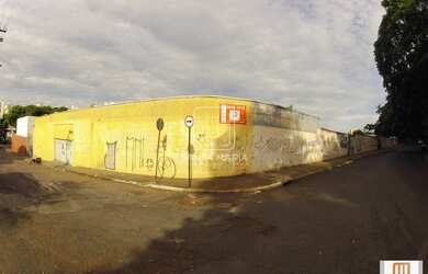 Imagem: O depósito possui 680m² de Área e está localizado em Campos