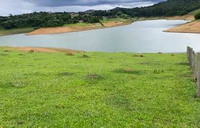 Imagem 7: Terrenos Pé na Água da Represa do Jaguari a Venda no Paiol Grande em...