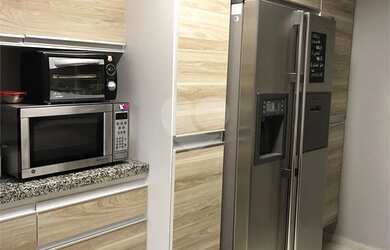 Imagem 11: Muito Charmosa. Churrasqueira, 160m² de Área, 4 Vagas na garageme3 Dormitórios