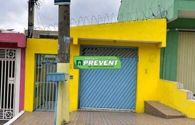 Imagem: A casa possui 3 Dormitórios, 3 Banheiros, 2 Vagas na garagem