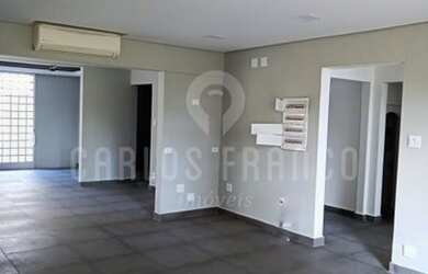 Imagem 4: Sobrado no bairro do Campo Belo com 2 entradas independentes, 4 vagas, 300m2