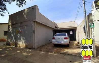 Imagem: O depósito possui 1 Vaga na garagem, 360m² de Área e está