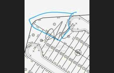 Imagem 4: Lote do condomínio no ponto mais alto e com a melhor vista da Marina...