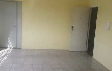 Imagem: O depósito para alugar possui 1 Vaga na garagem e 20m² de