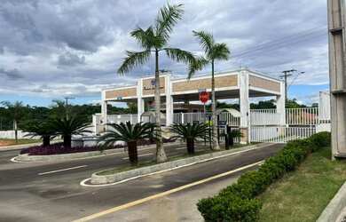 Imagem: O terreno possui 300m² de Área e está localizado em Parque