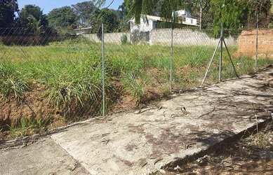 Imagem: O terreno à venda possui 3060m² de Área e está localizado