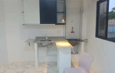 Imagem: A kitnet possui 1 Dormitório, 1 Banheiro, 30m² de Área e