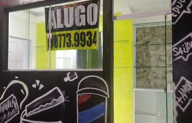 Imagem: O depósito está localizado em Luiz Anselmo, Salvador para