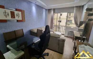 Imagem: O apartamento possui 1 Dormitório, 1 Banheiro, 1 Vaga na garagem