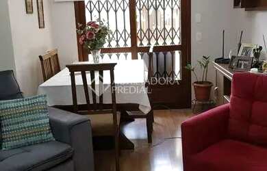 Imagem: O apartamento possui 3 Dormitórios, 1 Banheiro, 124m² de Área