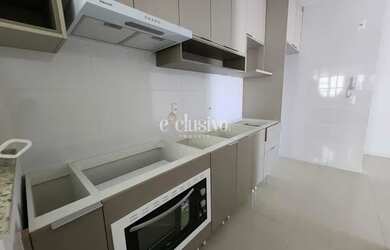 Imagem: O apartamento possui 3 Dormitórios, 2 Banheiros, 2 Vagas na