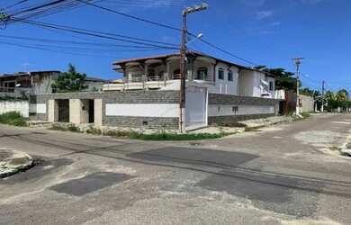 Imagem: A casa para alugar possui 5 Dormitórios, 5 Banheiros, 5 Vagas