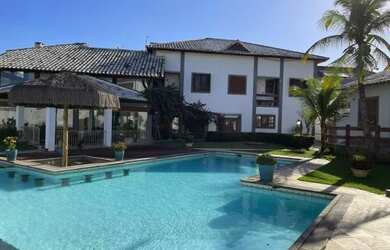 Imagem: A casa em condomínio possui 5 Dormitórios, 5 Banheiros, 5